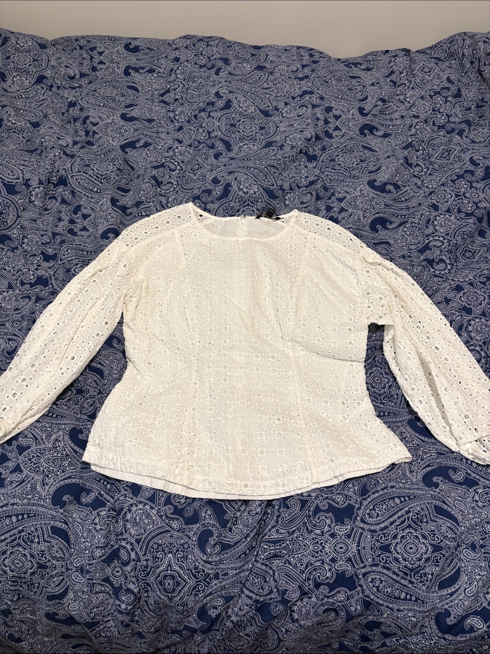Banana Republic White Eyelet Peplum Blouse